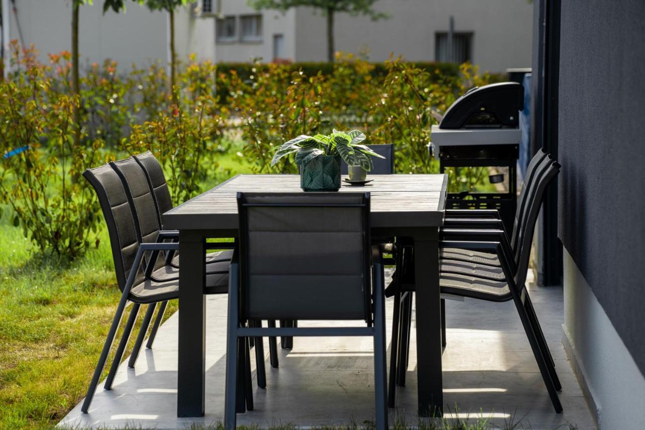 Capsula Luxury Apartment אומאג מראה חיצוני תמונה