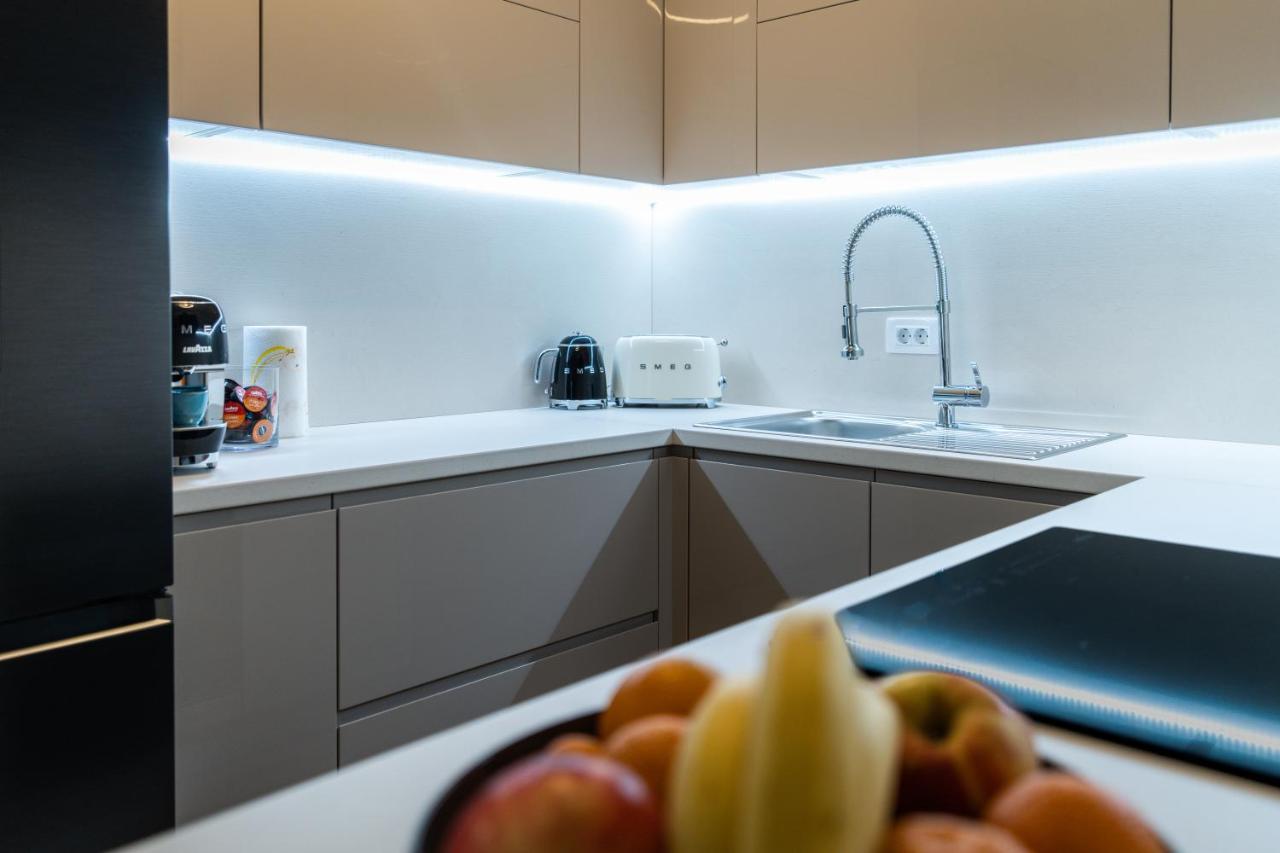 Capsula Luxury Apartment אומאג מראה חיצוני תמונה