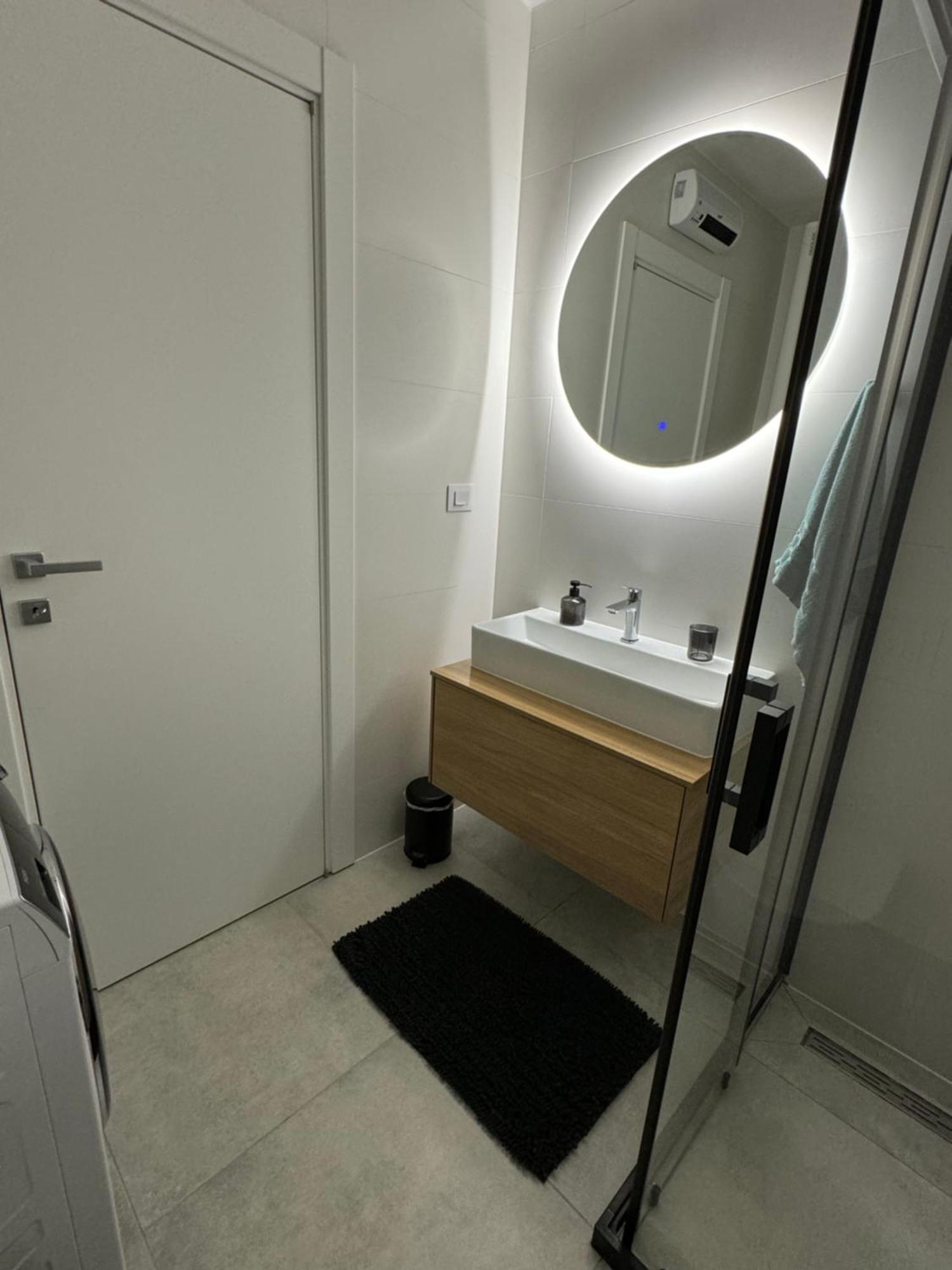 Capsula Luxury Apartment אומאג מראה חיצוני תמונה
